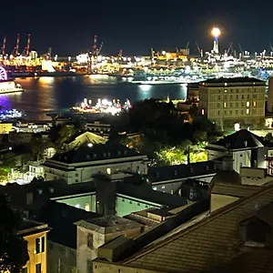 https://perdianahouse-waterfront.hotelitalianriviera.com